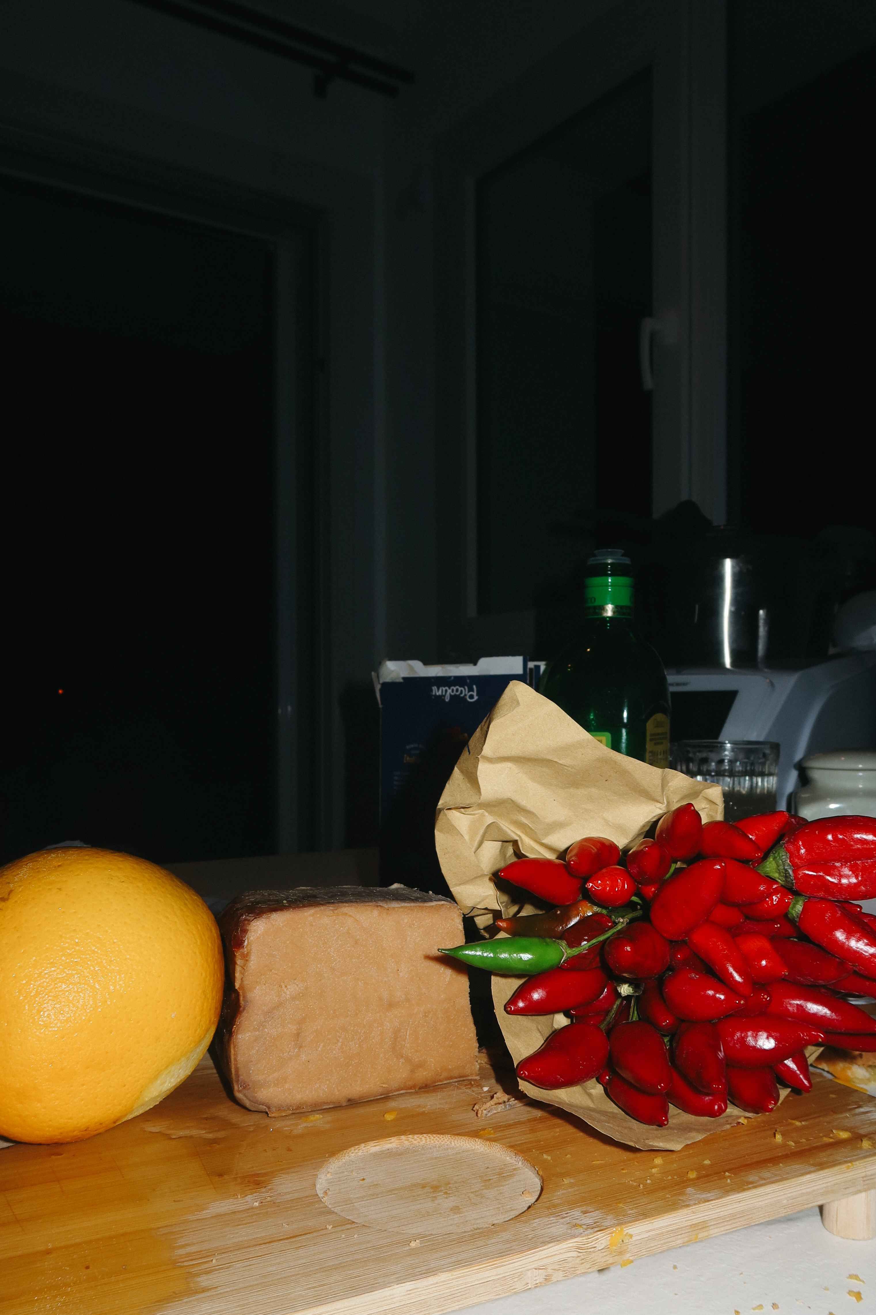 Bruschetta con mozzarella di bufala e bottarga 