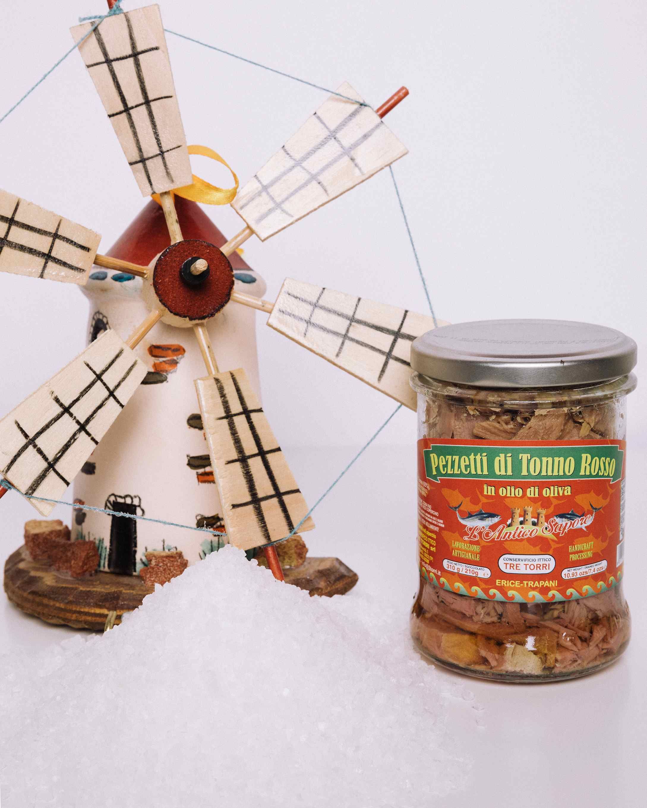 Pezzetti di tonno rosso in olio d'oliva 